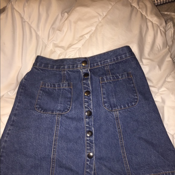 Urban Outfitters Dresses & Skirts - bdg denim skirt